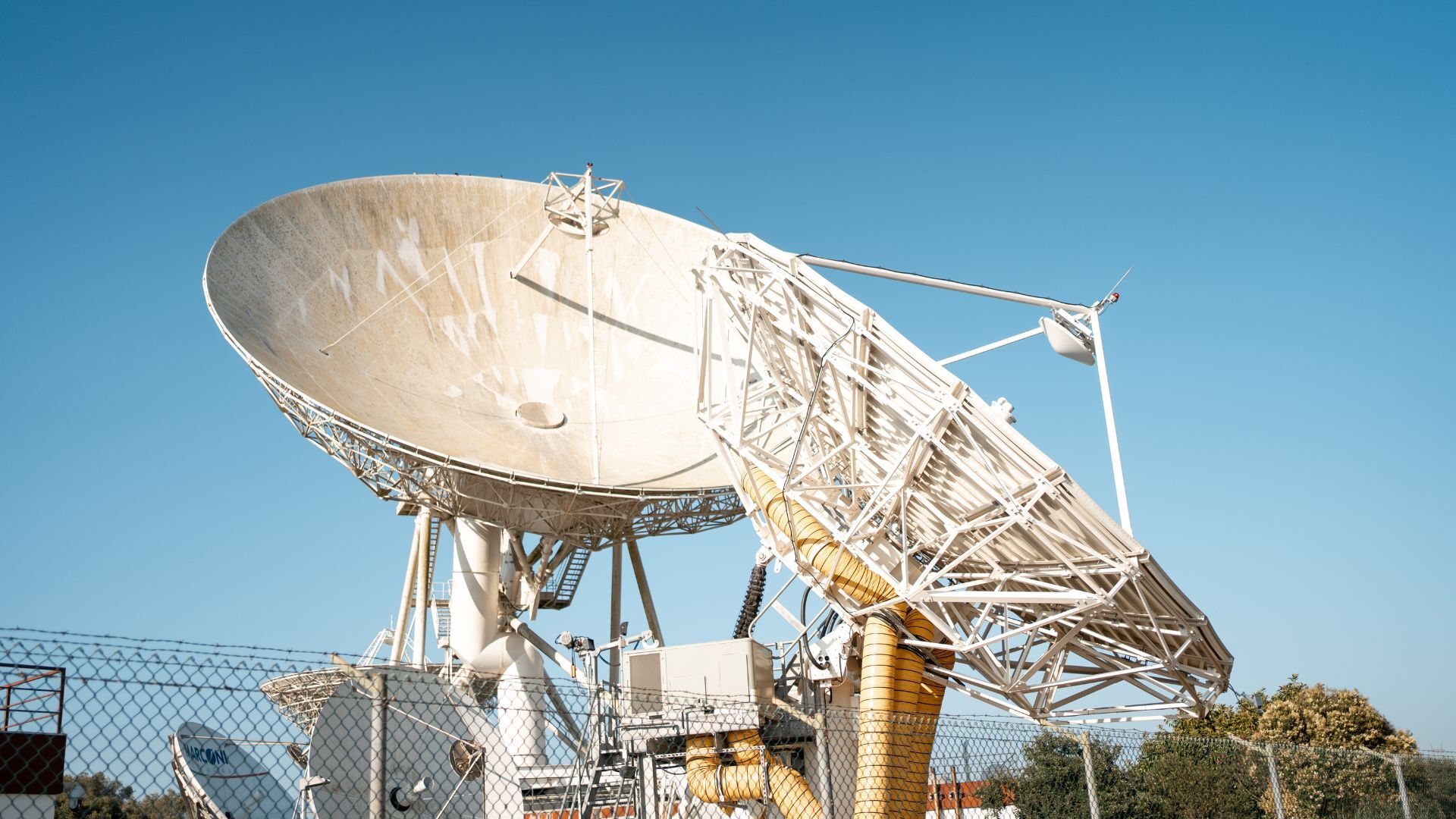 Radio telescope for space exploration